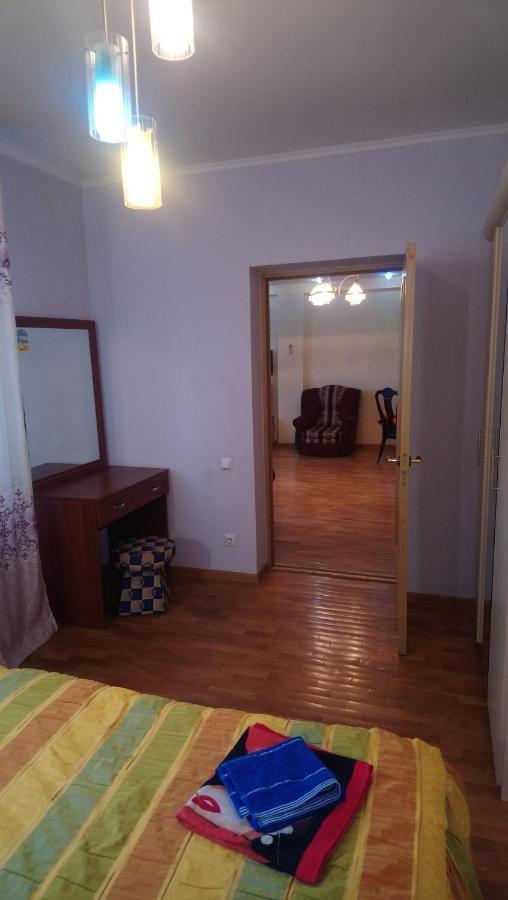 On Tole Bi Apartment