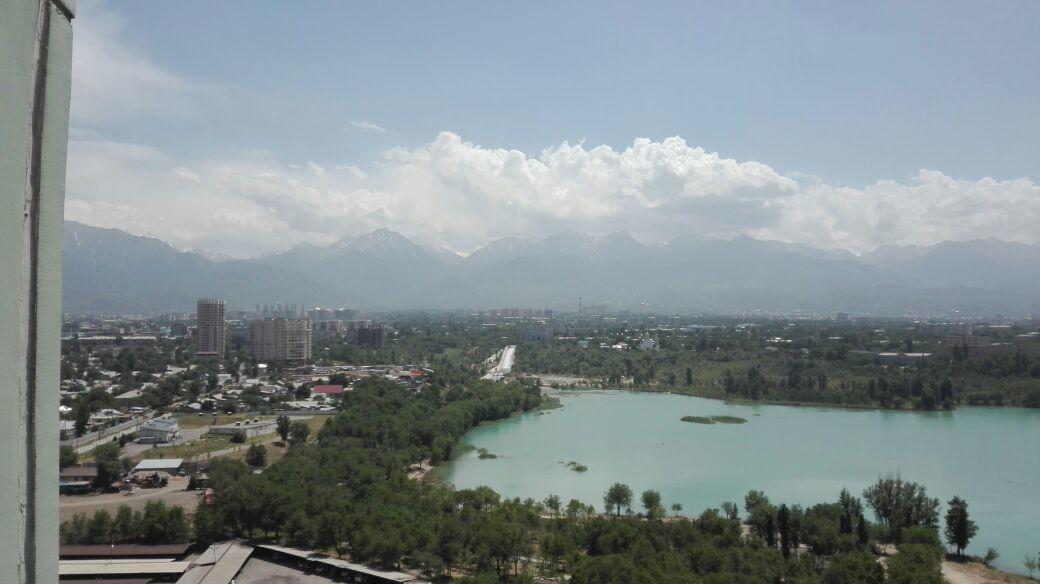 Apartment On Tole Bi *