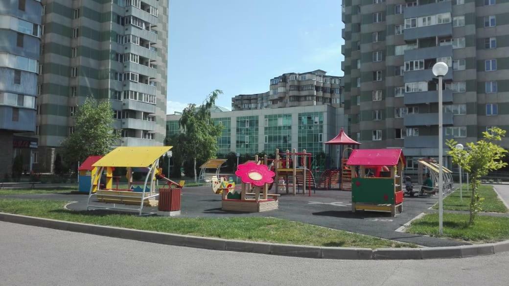 Apartment On Tole Bi *